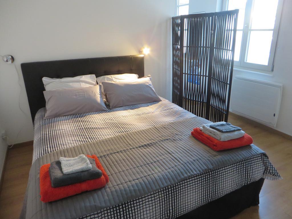 Au Quai Des Pecheurs Apartamento Estrasburgo Quarto foto